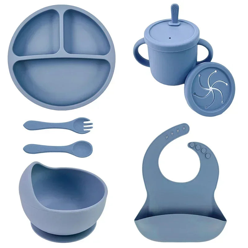 Silicone Baby Feeding Set Suction Bowl Baby Dinning Plate Straw Cup Bibs Spoon Forks for Kids Tableware BPA Free Children Dishes