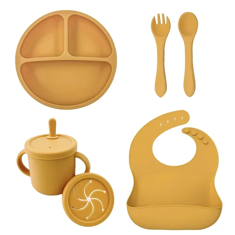 Silicone Baby Feeding Set Suction Bowl Baby Dinning Plate Straw Cup Bibs Spoon Forks for Kids Tableware BPA Free Children Dishes