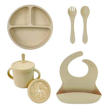 Silicone Baby Feeding Set Suction Bowl Baby Dinning Plate Straw Cup Bibs Spoon Forks for Kids Tableware BPA Free Children Dishes